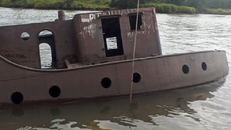bangkai_kapal_perang_milik_jepang_di_luwu_timur
